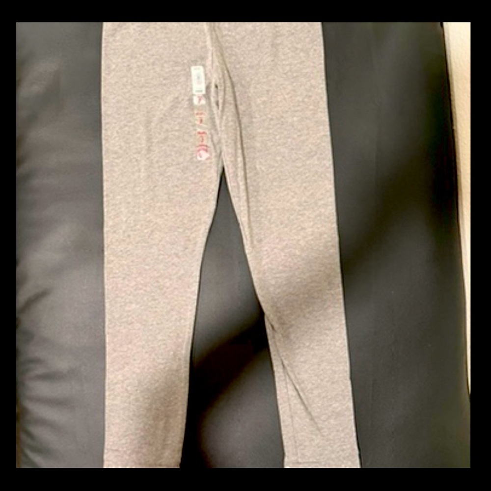 BRAND NEW! So Girls size L (14) grey leggings with silver sequin trim.